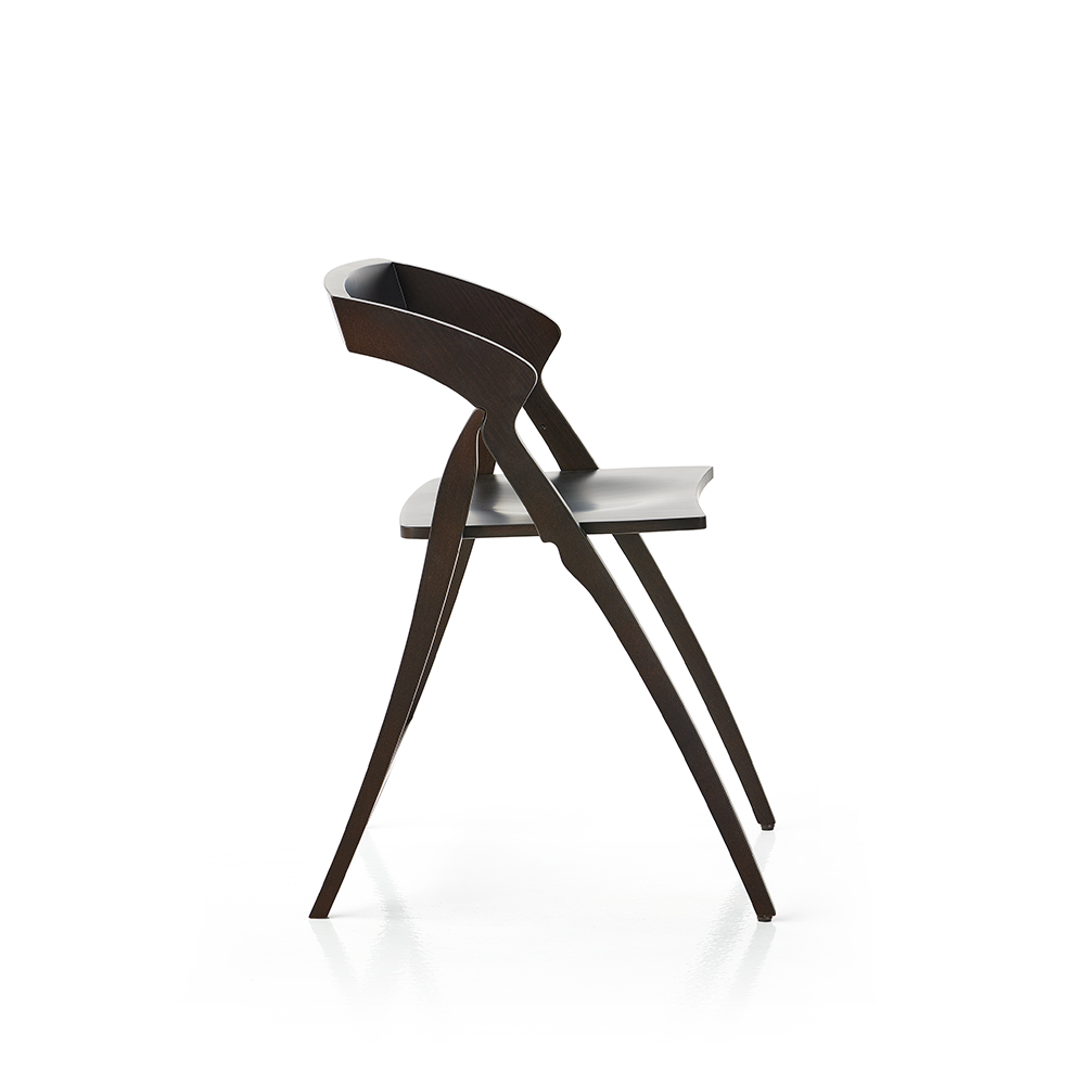 Paso Doble chair by Enrico Davide Bona
